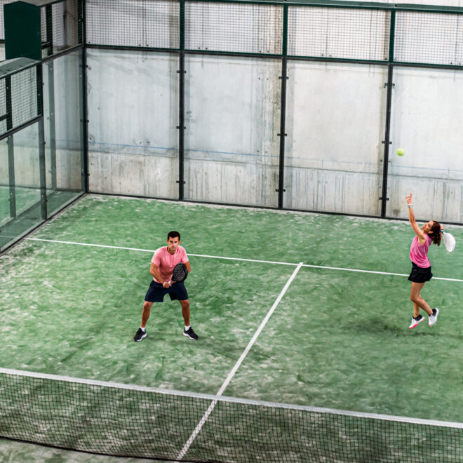 Padel-Strategien für Einsteiger und Fortgeschrittene: So dominierst du das Spiel